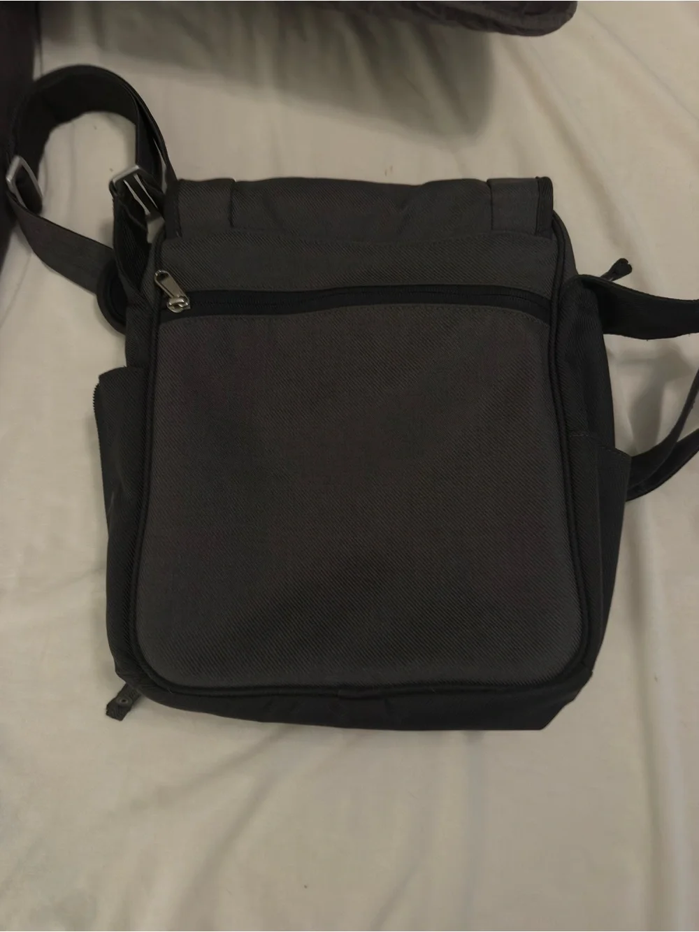 REI shoulder bag